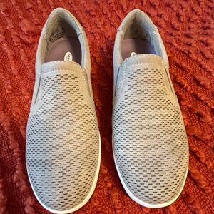 Dr Scholl’s women sneakers suede (Size 6)